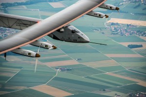 Premier vol du Solar Impulse 2