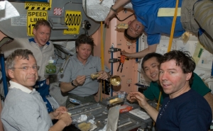 Les repas spatiaux pourraient un jour protéger les astronautes contre un excès de cholestérol.