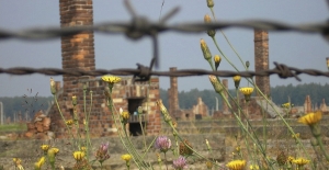 Auschwitz-Birkenau By WeEzE CC-BY-SA-3.0 or 2.5-2.0-1.0