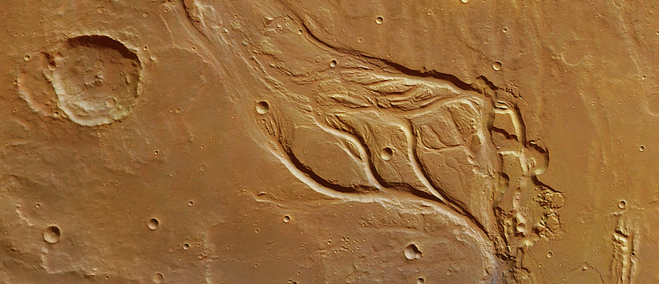 "Osuga Valles": écoulements à la surface de Mars observés par la sonde européenne Mars Express en 2013 © ESA/DLR/FU Berlin