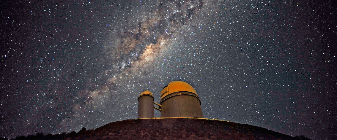 L’instrument Harps équipe le télescope de 3,6m de diamètre de l’ESO installé à l’observatoire de La Silla, le premier observatoire de l’ESO installé au Chili. © Serge Brunier/ESO
