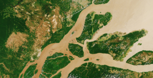 L’Amazone ne charrie pas que des sédiments vers l’océan. C’est également un vecteur d’échanges du carbone. © ESA image Sentinel-2A