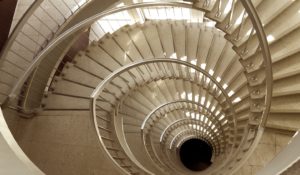 Grand escalier de l'Irpa, Bruxelles, parc du Cinquantenaire.