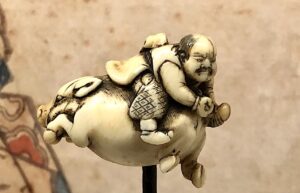 Netsuke au Musée L. © CDB