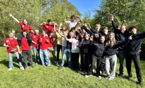 Les trois équipes lauréates du concours CanSat Belgium 2025-2026: Sky Bytes (Haacht), Make YT (Bruxelles EEB4) et R-Force (Gosselies). © CDB